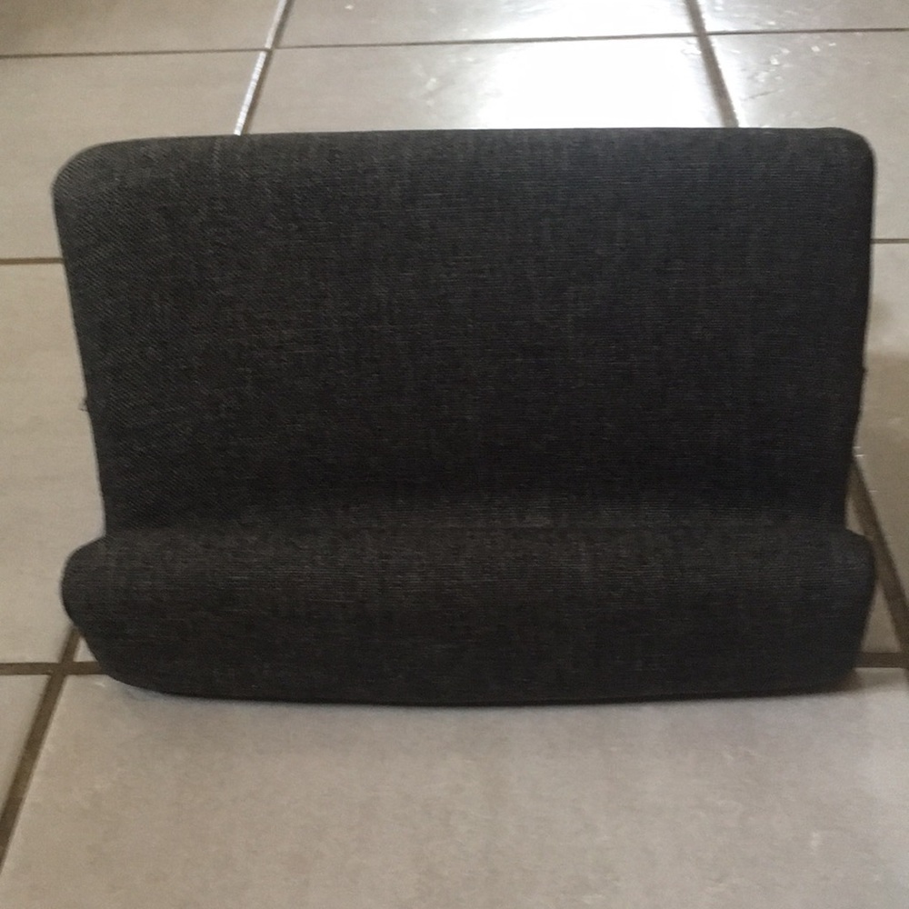 ELECTRONICS HOLDER - Picture 6 of 8